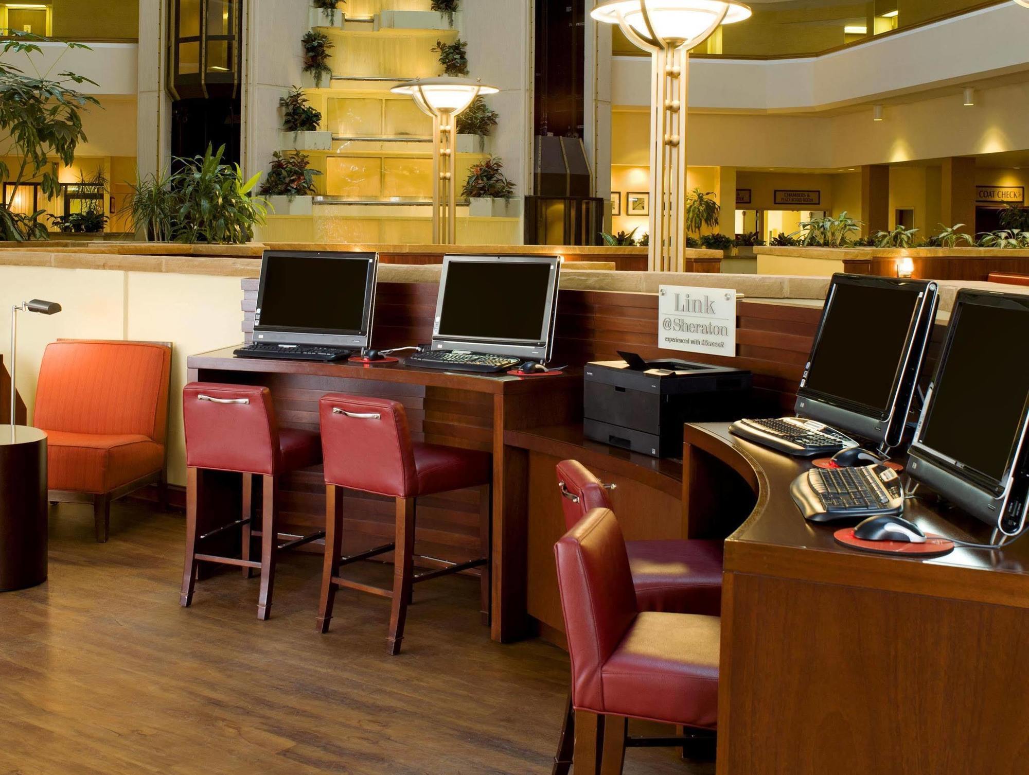 Sheraton West Des Moines Εξωτερικό φωτογραφία